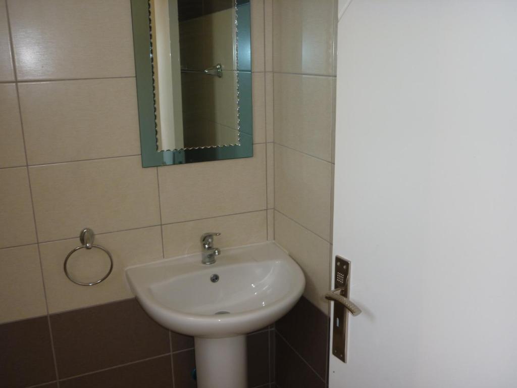 Tseri Budget Residences Nikosia Zimmer foto