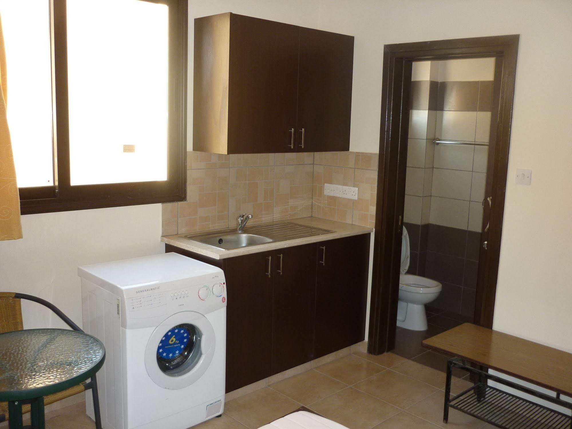 Tseri Budget Residences Nikosia Exterior foto