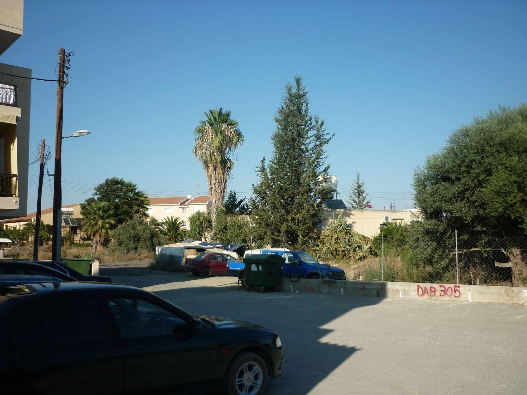 Tseri Budget Residences Nikosia Exterior foto
